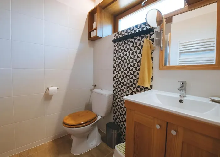 Hivlak Vendeghazak Semesterbostad Demjén