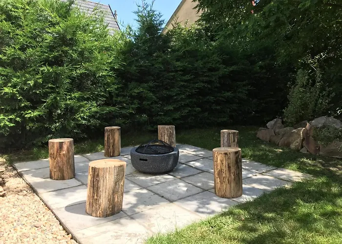 Hivlak Vendeghazak Semesterbostad Demjén